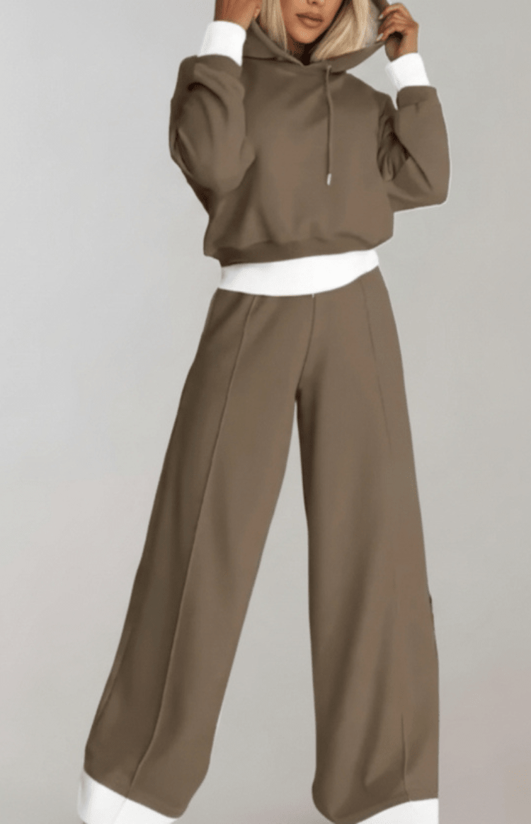 Cozy Tracksuit Set with Hoodie and Drawstring Pants for Effortless Style 7