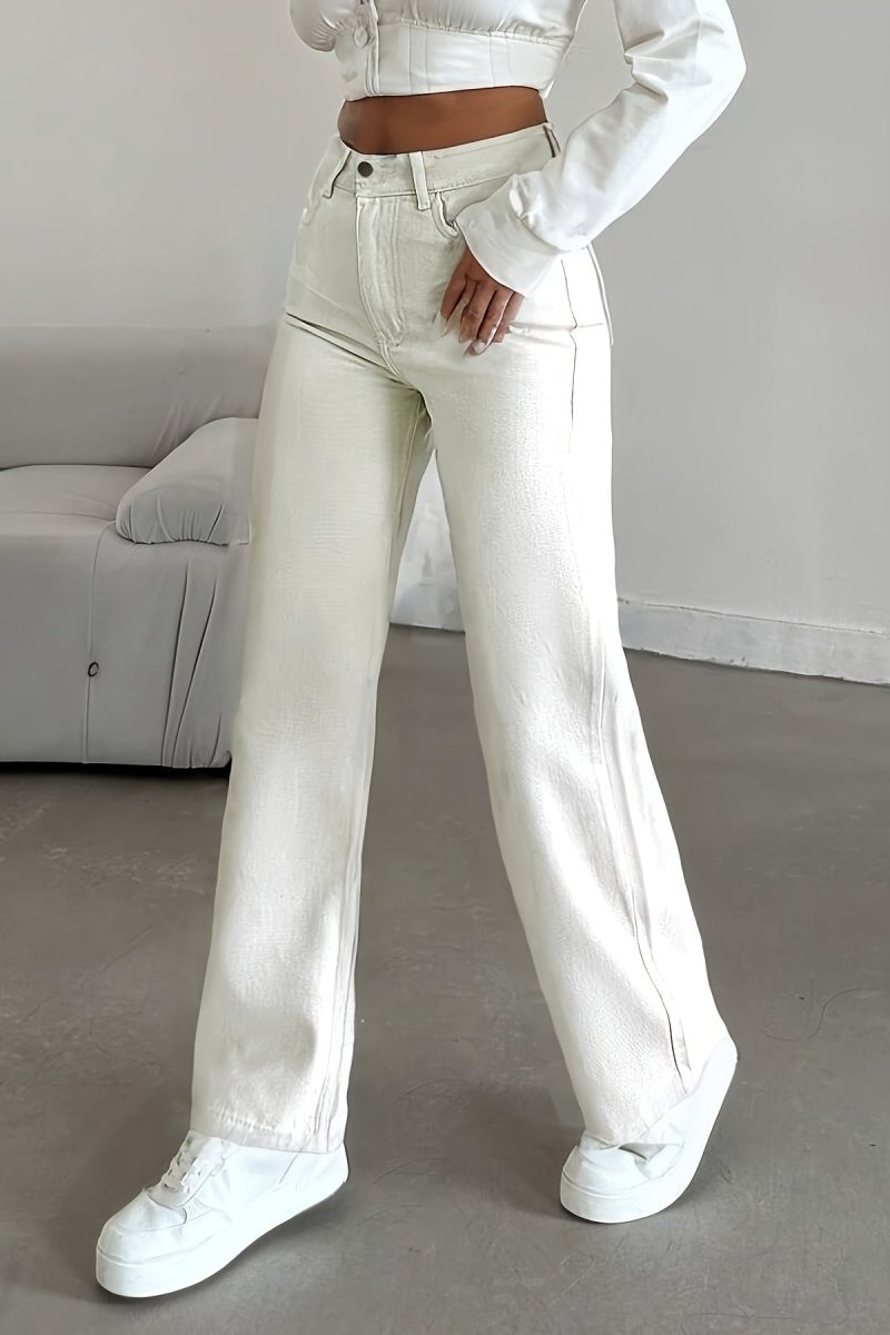Crisp White Stretch Straight-Leg Jeans for Effortless Style 3