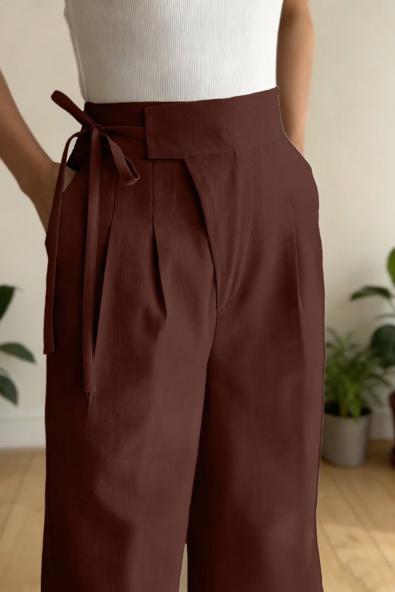 Draped Wide-Leg Casual Slacks for Effortless Elegance 3