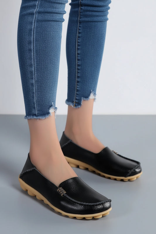Elegant Leather Black Flats for Women - Comfortable Slip-On Moccasins 0