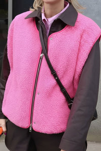 Elegant Lightweight Vest for All-Season Comfort and Style 5