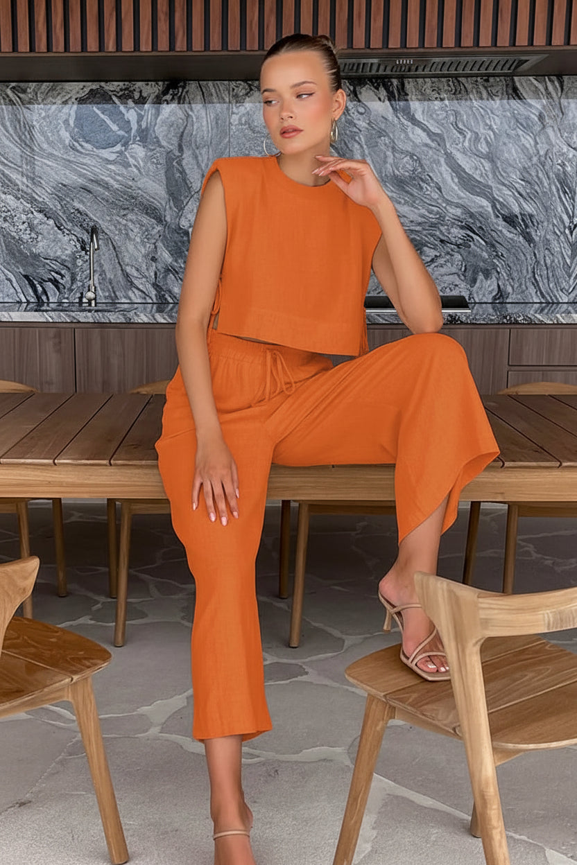 Elegant Linen Women's Set - Stylish Two Piece Crop Top & Pants 11