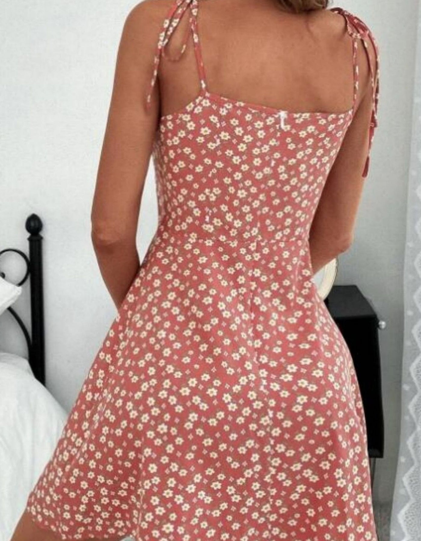 Elegant Mini Summer Dress - Floral Pattern, Lightweight Fabric, Narrow Straps 2