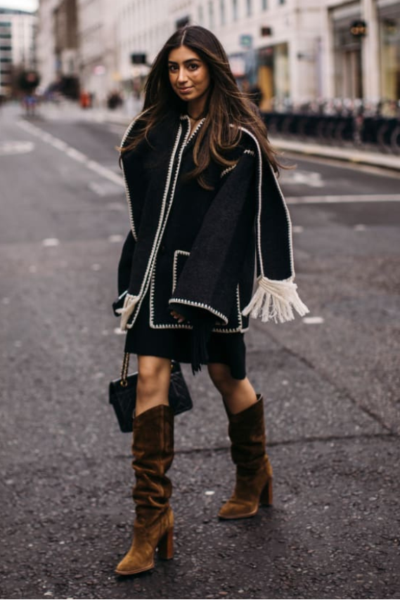 Elegant Scarf Jacket for Cozy Warmth and Timeless Style 1