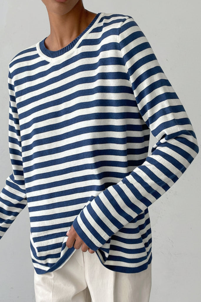 Elegant Striped T-Shirt in Silky Soft Fabric for Versatile Styling 0