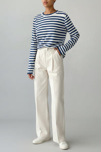 Elegant Striped T-Shirt in Silky Soft Fabric for Versatile Styling 2
