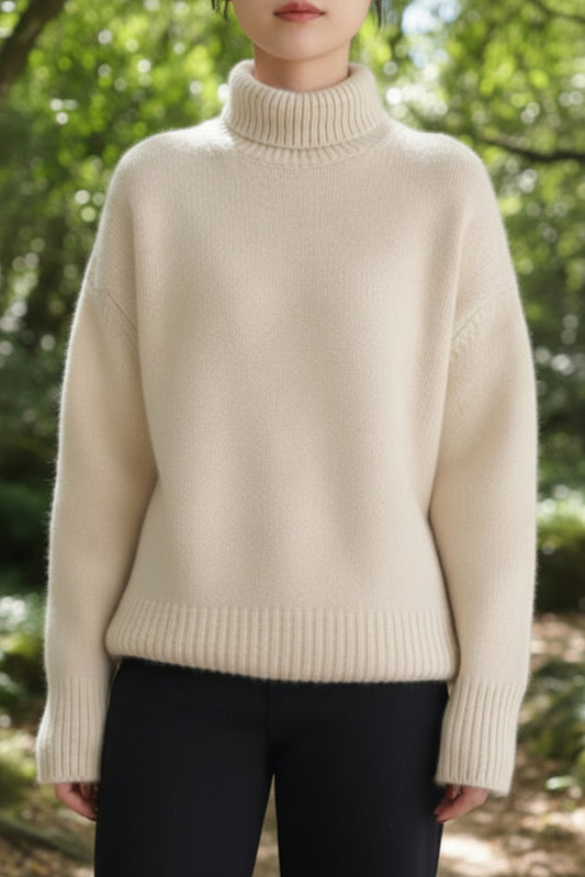 Elegant Turtleneck Sweater for Modern Comfort and Versatile Layering 0