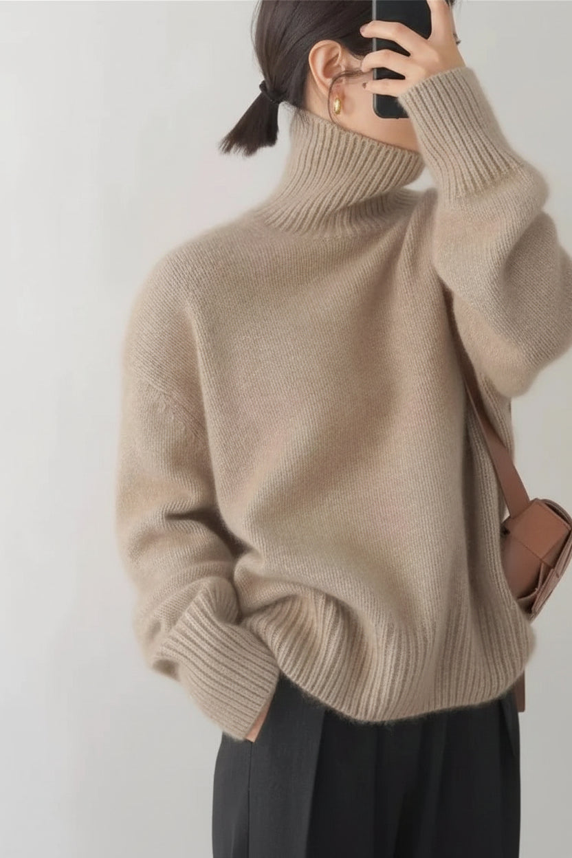 Elegant Turtleneck Sweater for Modern Comfort and Versatile Layering 2