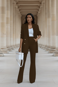 Elegant Two-Piece Blazer Suit for Versatile Styling 7
