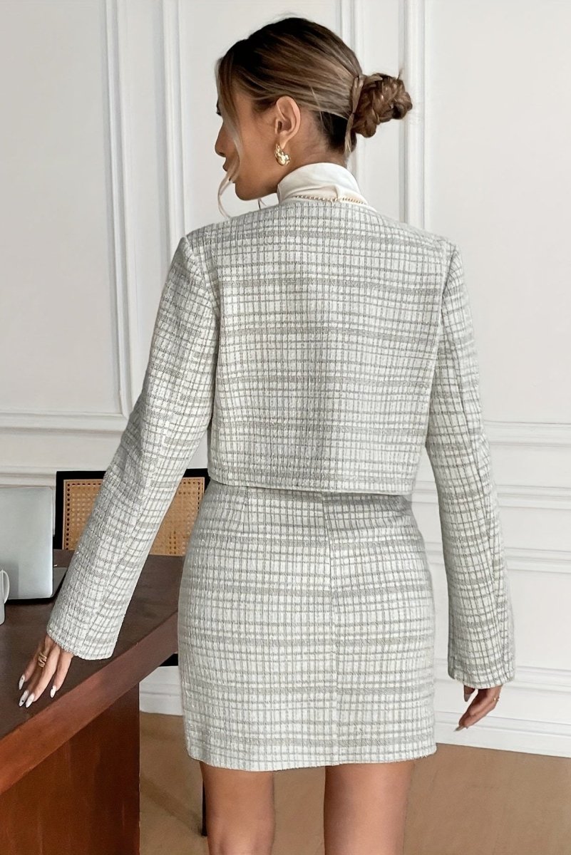 Elegant Two-Piece Skirt Suit for Chic Spring Style and Effortless Sophistication 2