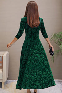 Elegant Velvet Swing Maxi Dress for Timeless Sophistication 6