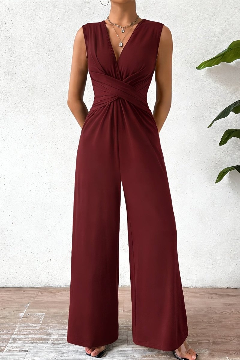 Essential Sleeveless Jumpsuit for Urban Professionals with Cinched Waist and Pockets 9