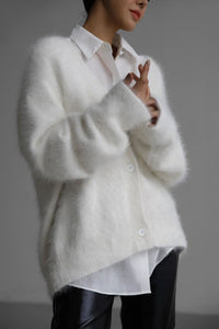 Extra-Soft Relaxed Knit Cardigan for Effortless Layering 3