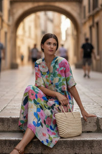 Floral V-Neck Summer Dress in Lightweight Cotton for Effortless Style 1