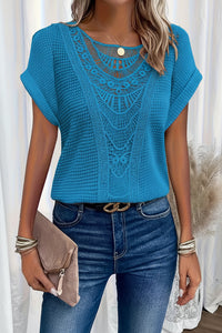 Flowy Classic Crew Neck T-Shirt for Timeless Style and Comfort 7