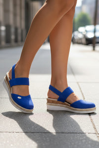 Supportive Platform Sandals