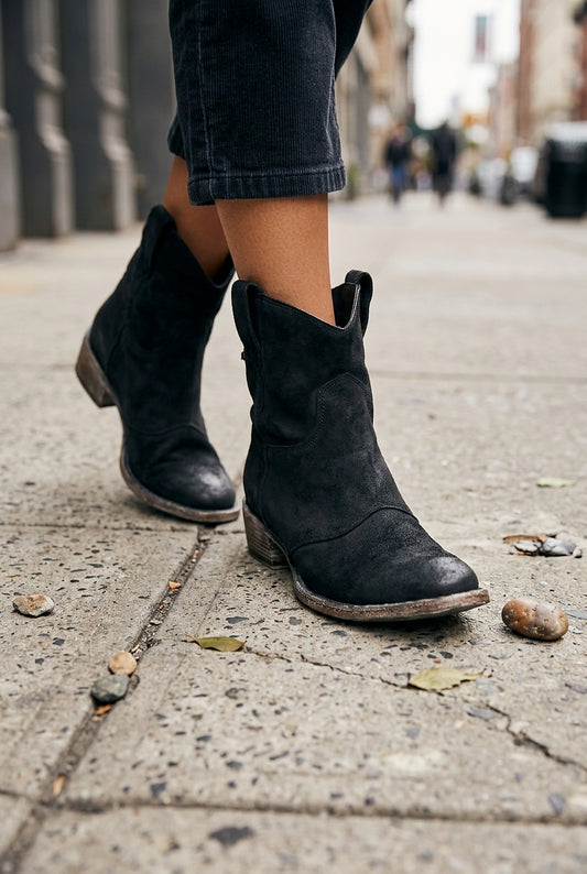 Simple Styling Cushioned Ankle Boots