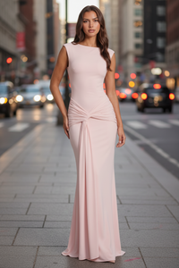 Elegant Open-Back Maxi Dress