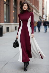 Figurbetontes Maxikleid mit kontrastierendem Rollkragen