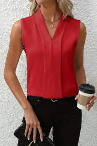 Lightweight V-Neck Pleated Blouse for Effortless Everyday Style 4