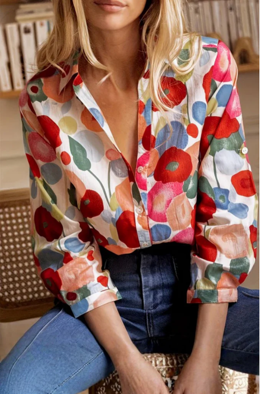 Vibrant Floral Blouse for Effortless Summer Style and Comfort