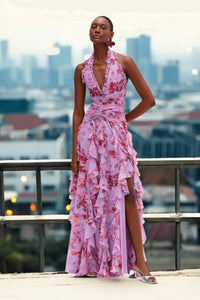 Graceful Maxi Dress with Flattering Flowing Silhouette