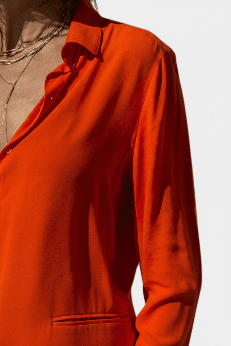 Minimalist Elegant Shirt for Versatile Styling and All-Day Comfort 3