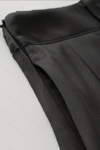 Minimalist High-Waisted Skirt in Premium Crinkle Gauze for Effortless Elegance 3