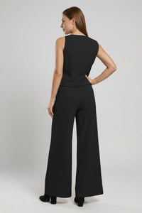 Modern Crew Neck Jumpsuit for Effortless Style and Comfort 2