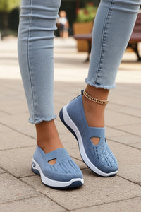 Lightweight Orthopedic Comfort Shoes for All-Day Wear