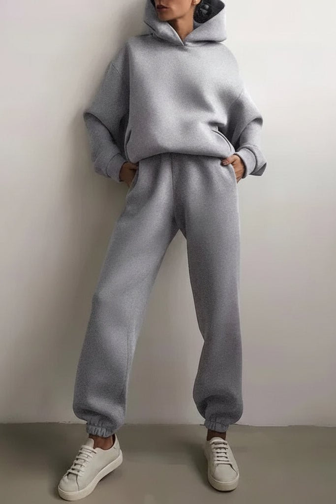 Relaxed Fit Hoodie and Sweatpants Set for Effortless Style and Comfort 5