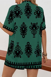Relaxed Fit Resort Print Two Piece Set for Effortless Summer Style 7