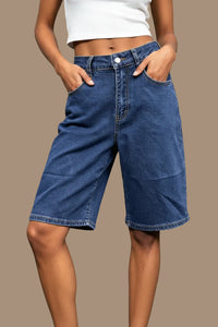 Vintage Inspired Bermuda Shorts with Functional Pockets