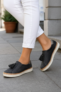 Lightweight Support Shoes for Daily Walking