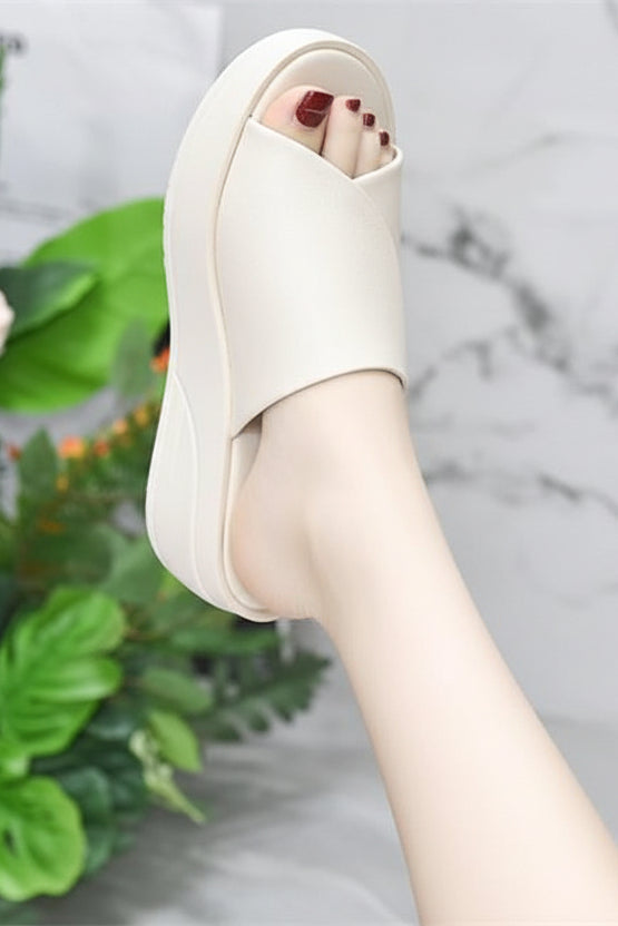 Thick Cushioned Summer Sandals