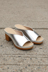 Elegant Women’s Arch Support Sandals