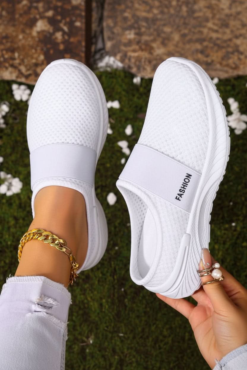 Atmungsaktive, leichte Slip-On-Pflege-Sneakers