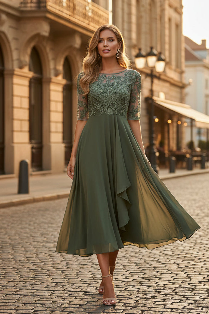 Elegant Evening Dress With Half Sleeves