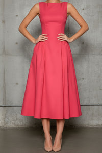 Defined Shape Sleeveless Midi Dress