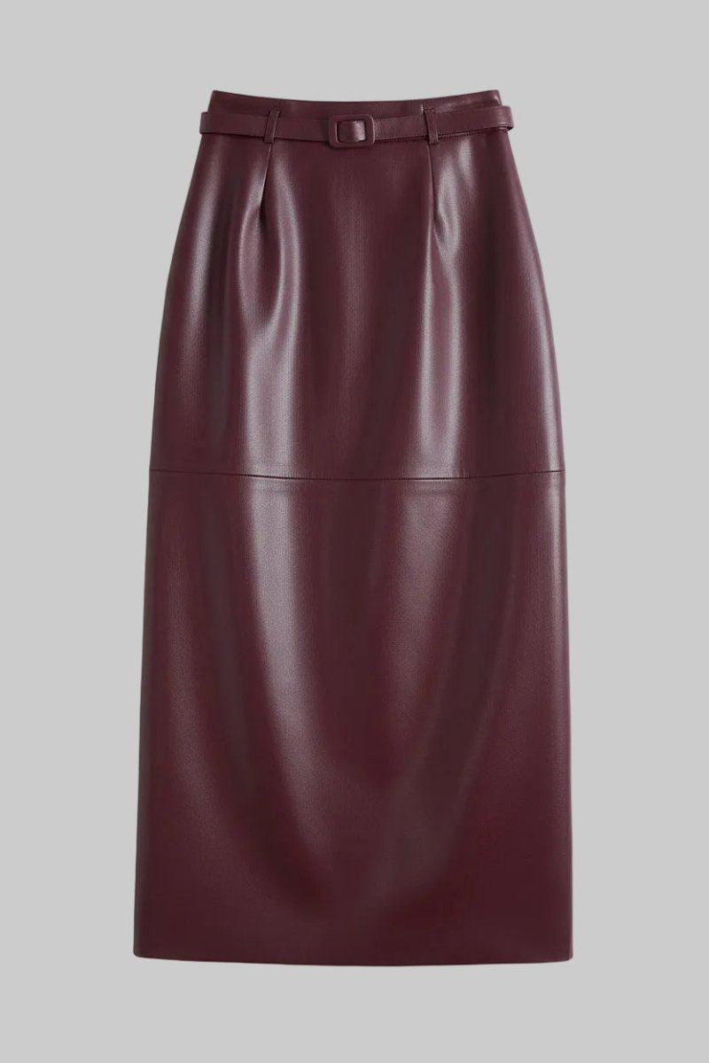 Sculpted Black Leather Pencil Skirt for Elegant Style and Flattering Fit 0