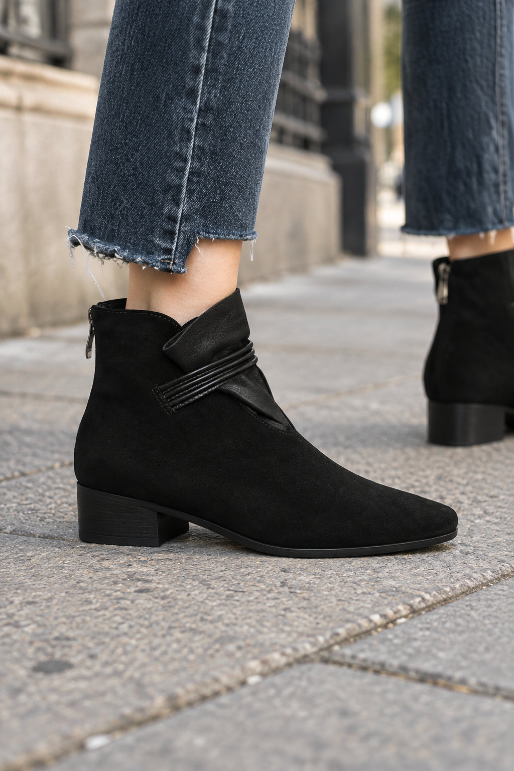 Pointed-Toe Boots