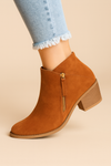 Stylish Black Ankle Boots With Side Zipper, Block Heel & Anatomical Support 0