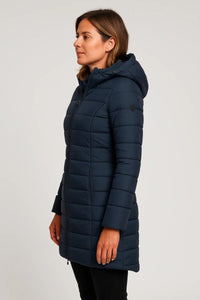 Stylish Black Puffer Jacket for Urban Winter Warmth and Comfort 1