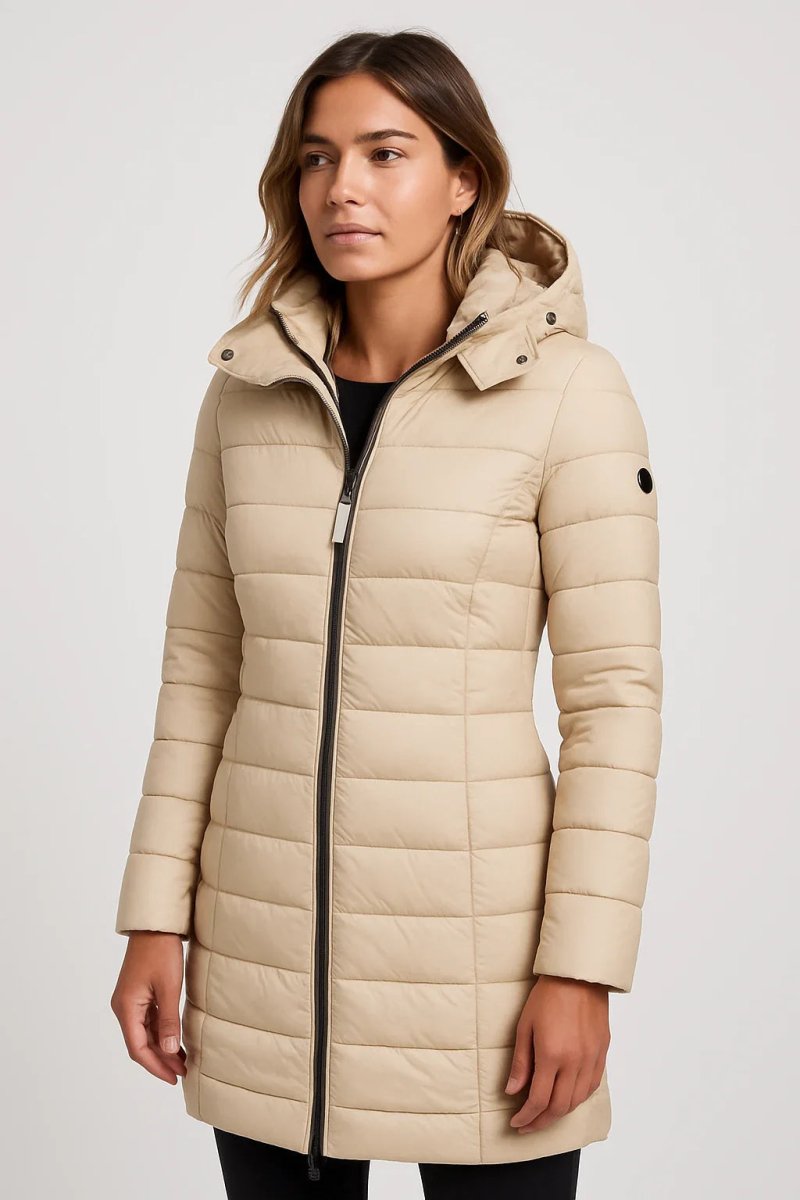 Stylish Black Puffer Jacket for Urban Winter Warmth and Comfort 4