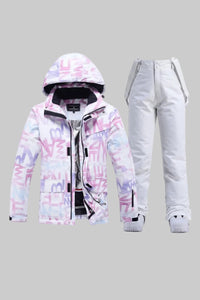 Stylish Ski Suit for Cold-Weather Adventures 0
