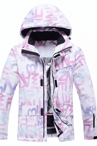 Stylish Ski Suit for Cold-Weather Adventures 6