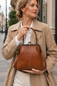Vintage Shell Crossbody Bag