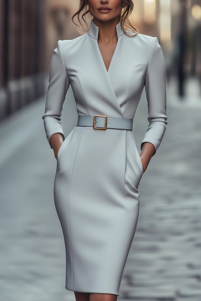 Urban Black Sheath Dress with Refined Fastening and Movement 9