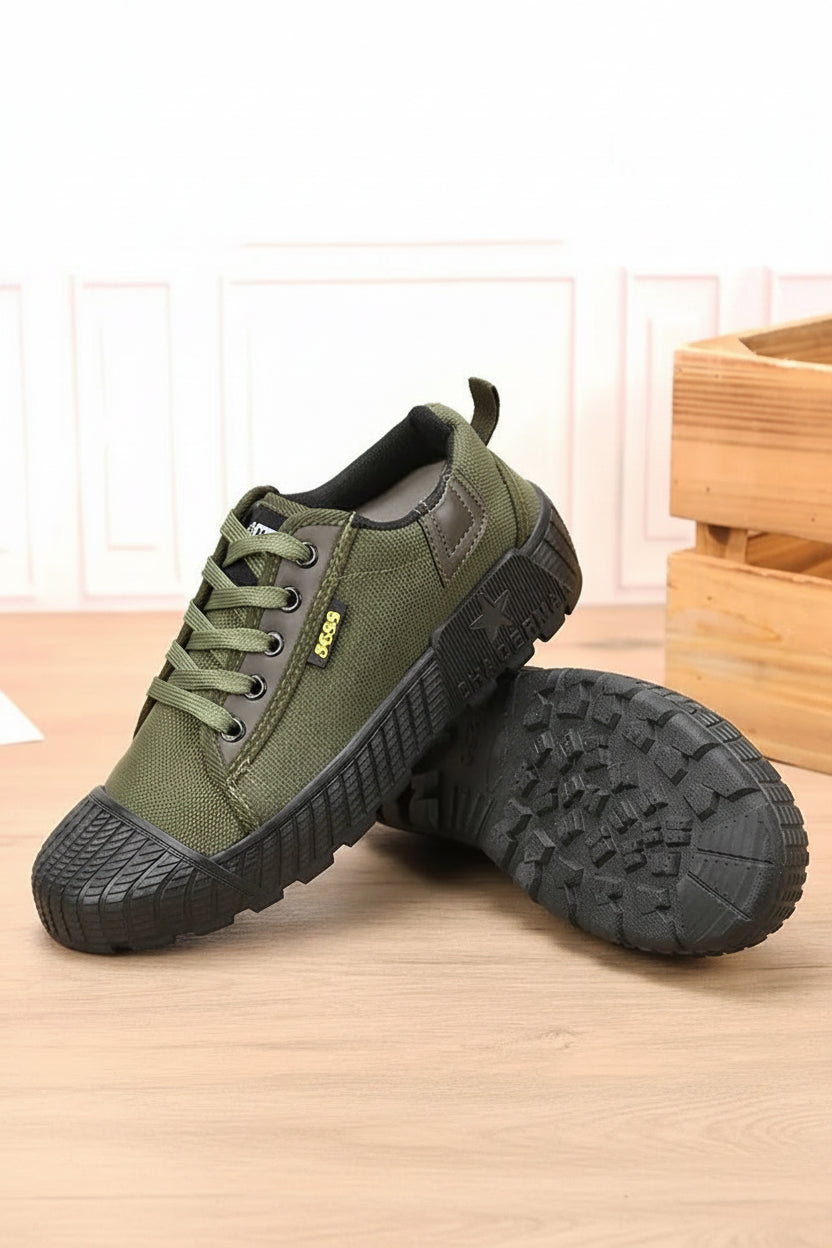 Versatile Green Canvas Sneakers - Durable Low Cut Design with Rubber Sole for Outdoor Work & Training 4