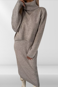 Versatile Maxi Dress Set with Turtleneck for Effortless Styling 1